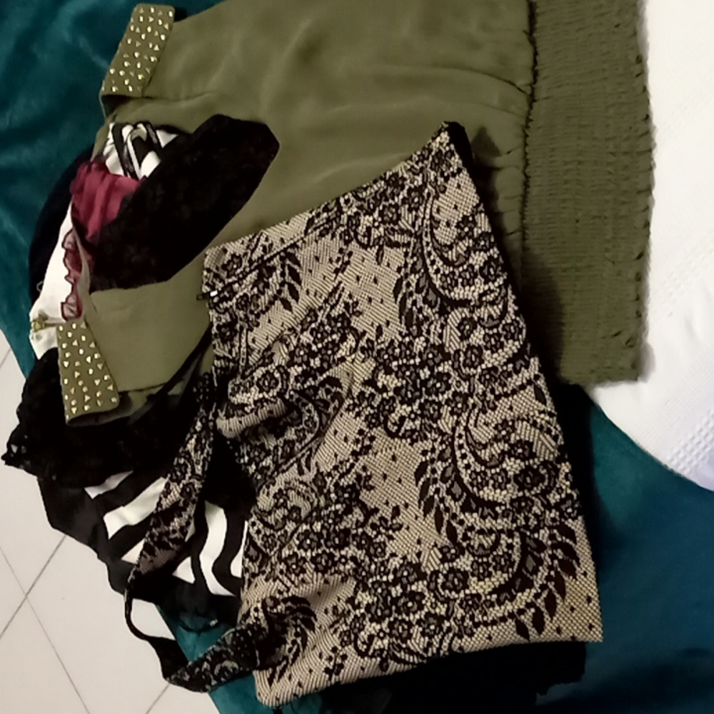 10 tops bebe xs